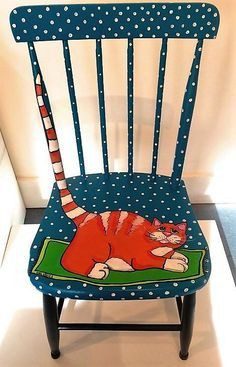 Teach Me Courses - Upcycling Chairs
